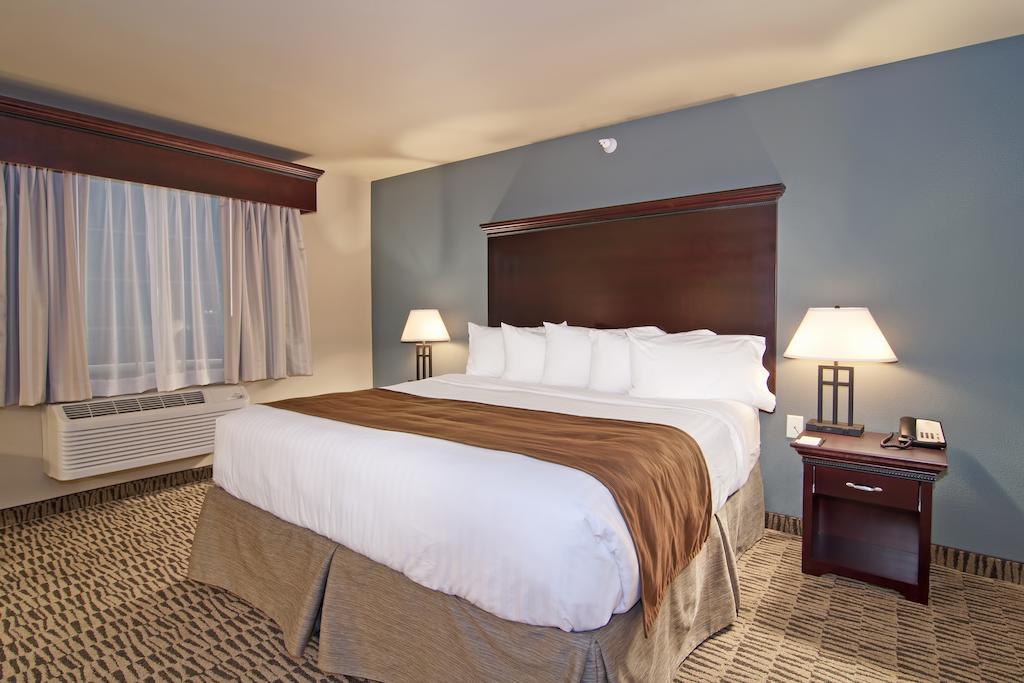Hotel The Watford à Watford City Extérieur photo